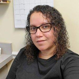 Meet your Posher, Iris